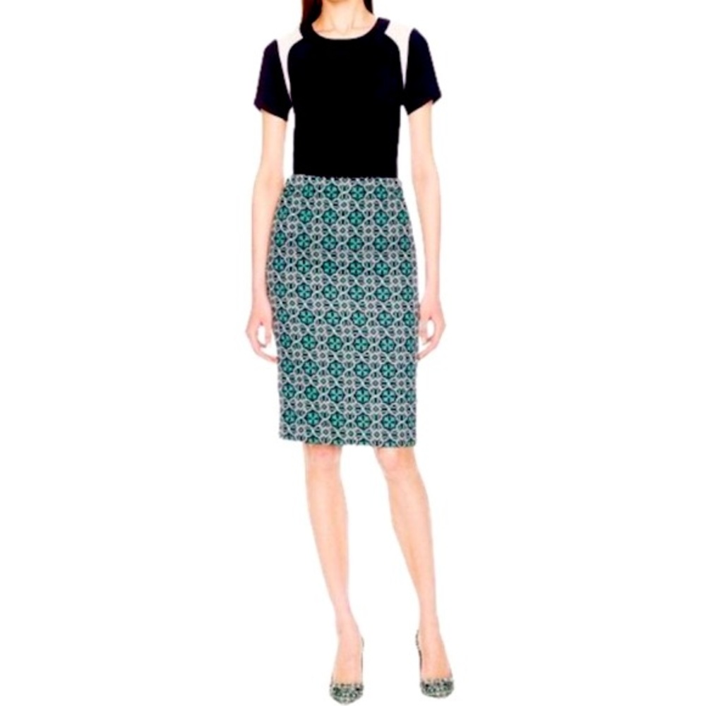 J CREW No. 2 Pencil Skirt Green Lattice Medallion: Size 2